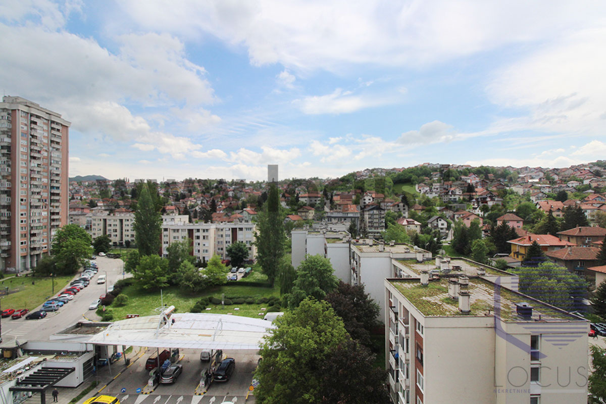 19Pogled-sl1.jpg