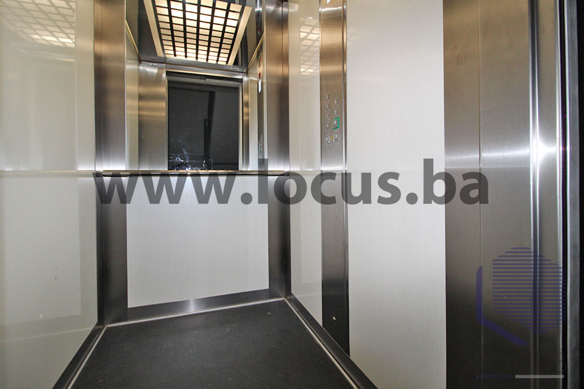 11.LIft.jpg
