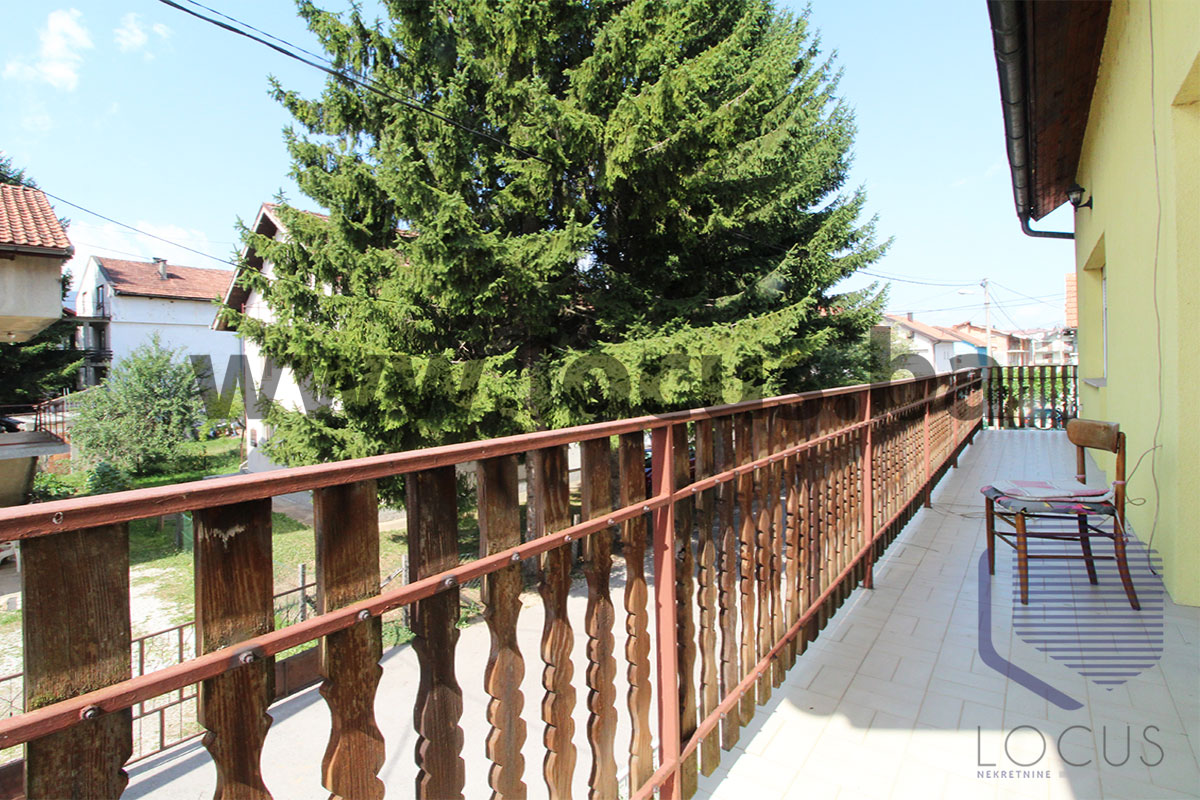 11-Balkon.jpg