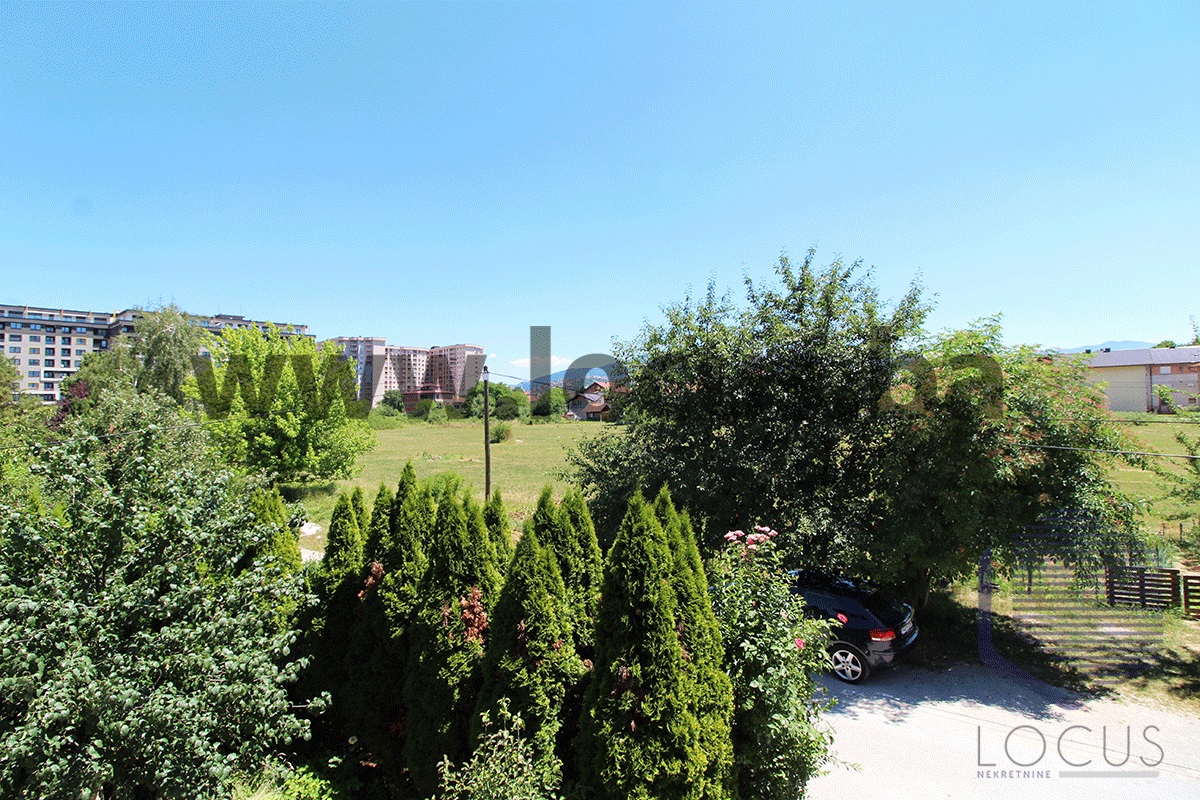 12-Pogled-1.jpg